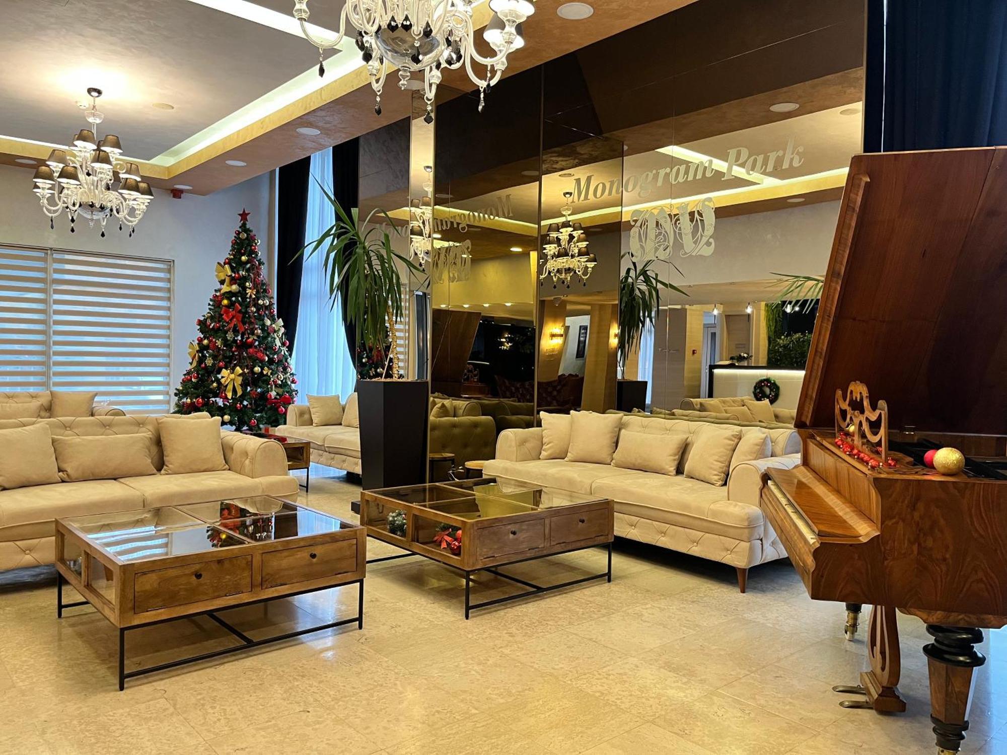 Hotel Monogram Park Ruma Exterior foto